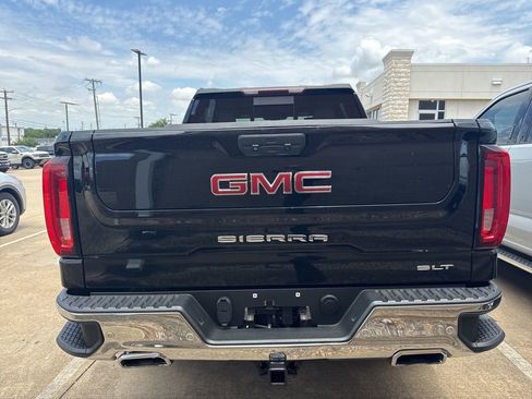 Used 2019 GMC Sierra 1500 SLT w/ SLT Premium Plus Package AWD/4WD image 6