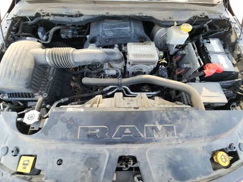 Used 2020 RAM 1500 Limited w/ Black Appearance Package AWD/4WD image 23