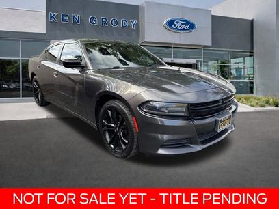 Used 2017 Dodge Charger SE w/ Blacktop Package
