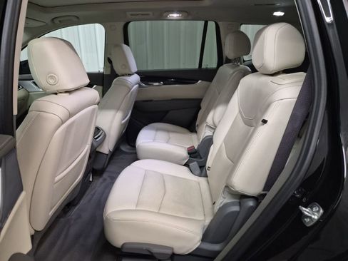 Certified 2025 Cadillac XT6 Premium Luxury image 20
