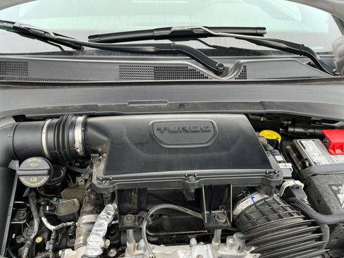 Used 2025 Jeep Compass Trailhawk image 30