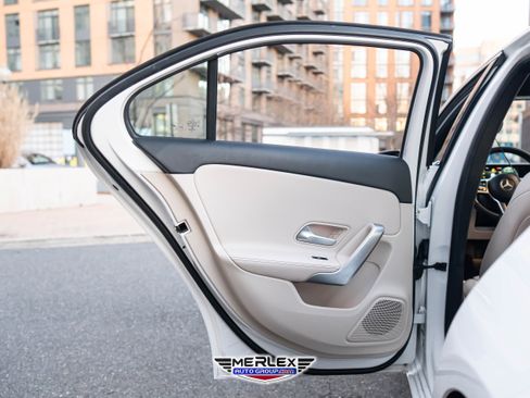 Used 2019 Mercedes-Benz A 220 image 41