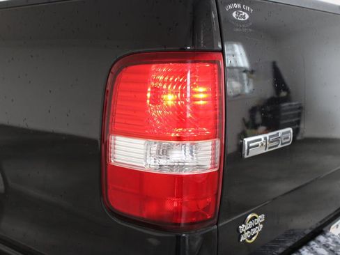 Used 2004 Ford F150 STX image 30