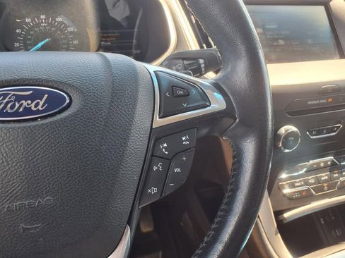 Used 2015 Ford Edge SEL w/ Equipment Group 201A image 23