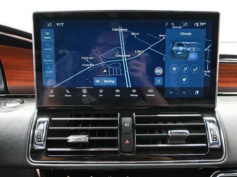 Used 2024 Lincoln Navigator Premiere AWD/4WD image 34