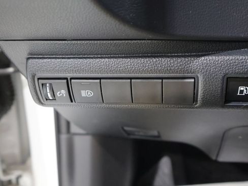 Used 2024 Toyota Corolla LE FWD image 34