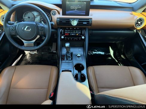 Certified 2025 Lexus IS 300 F Sport image 28