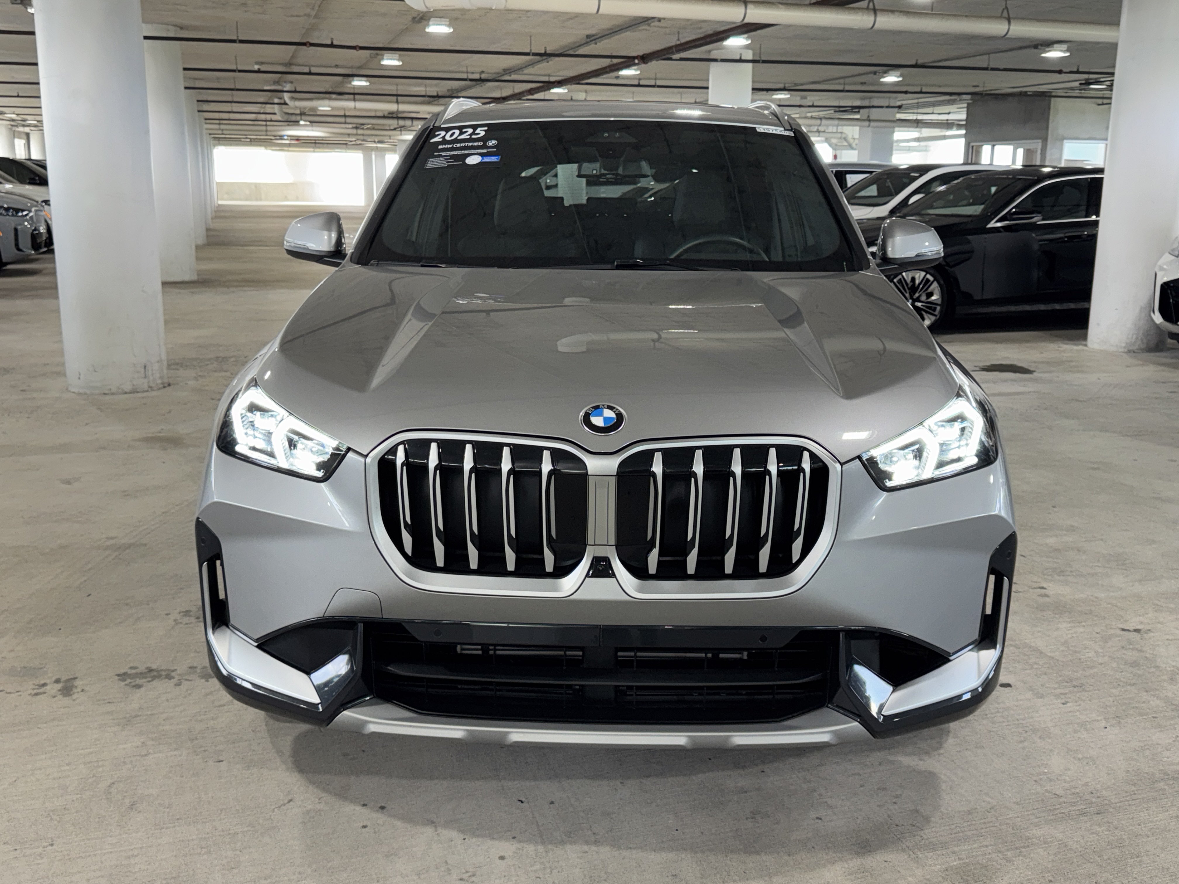 Certified 2025 BMW X1 xDrive28i AWD/4WD image 3