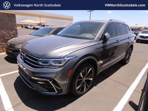 Used 2022 Volkswagen Tiguan SEL R-Line AWD/4WD image 1