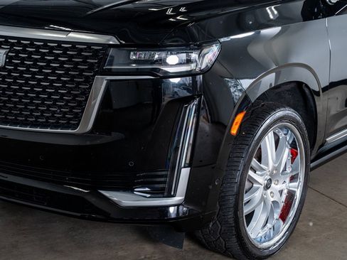 Used 2021 Cadillac Escalade Premium Luxury w/ Driver Assist Tech Package image 12