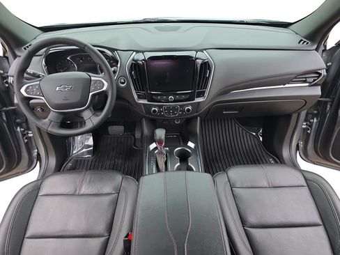 Used 2023 Chevrolet Traverse RS AWD/4WD image 9