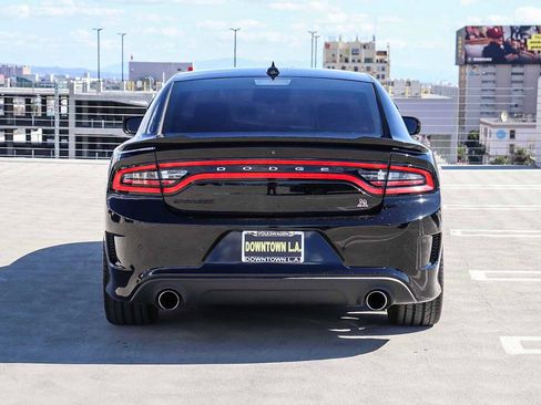 Used 2017 Dodge Charger R/T Scat Pack w/ Technology Group image 5