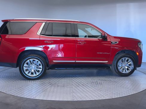 Used 2022 GMC Yukon Denali AWD/4WD image 9