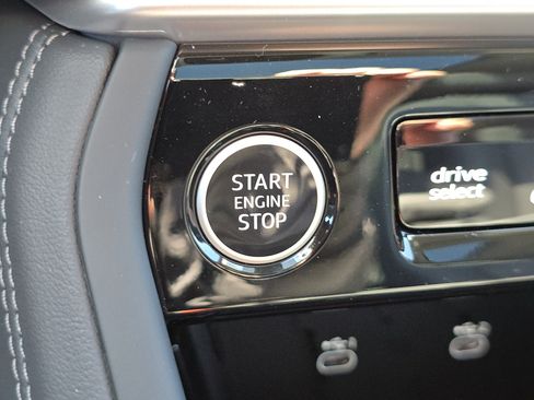 New 2025 Audi Q5 Premium w/ Convenience Package image 24