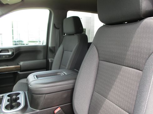 Used 2021 Chevrolet Silverado 1500 RST w/ Bed Protection Package AWD/4WD image 34