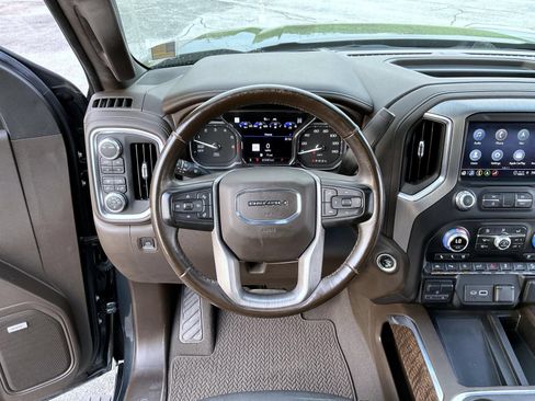 Certified 2021 GMC Sierra 1500 Denali w/ Denali Ultimate Package AWD/4WD image 13