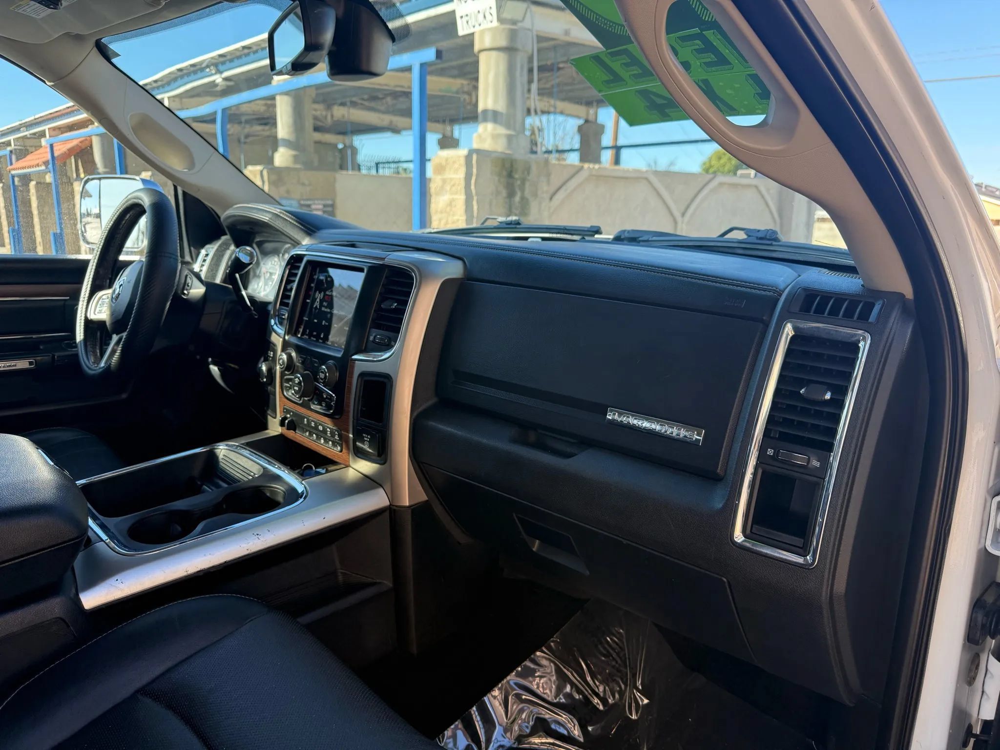 Used 2018 RAM 2500 Laramie AWD/4WD image 12