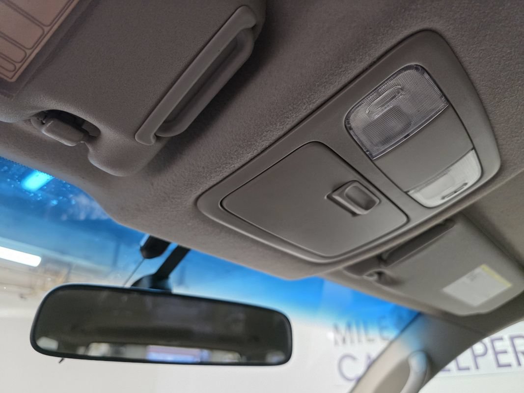 Used 2006 Toyota 4Runner SR5 AWD/4WD image 39