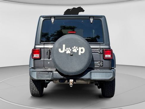 Used 2019 Jeep Wrangler Unlimited Sport AWD/4WD image 4