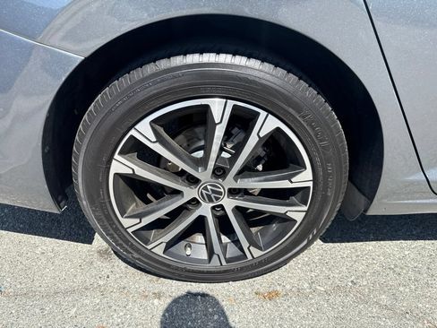 Used 2023 Volkswagen Jetta Sport w/ IQ.Drive Package FWD image 10
