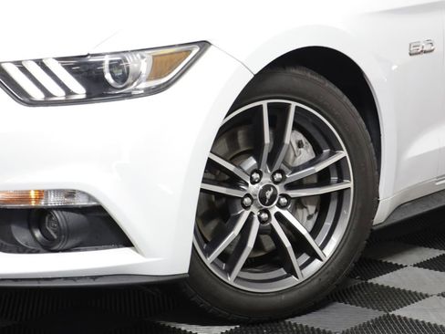 Used 2017 Ford Mustang GT Premium RWD image 3