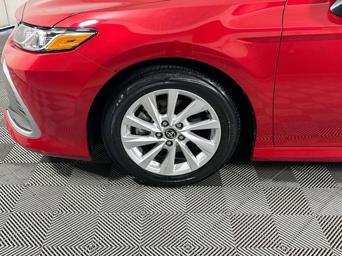 Used 2024 Toyota Camry LE FWD image 11