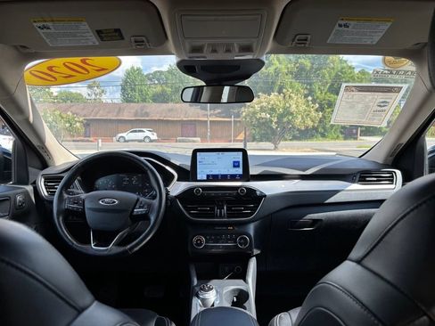 Used 2020 Ford Escape SEL AWD/4WD image 17