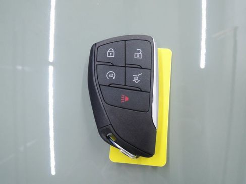 New 2026 Chevrolet Equinox ACTIV w/ Safety and Technology Package image 44