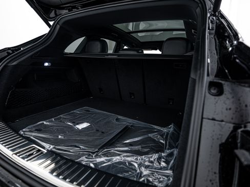 Certified 2025 Porsche Cayenne image 25