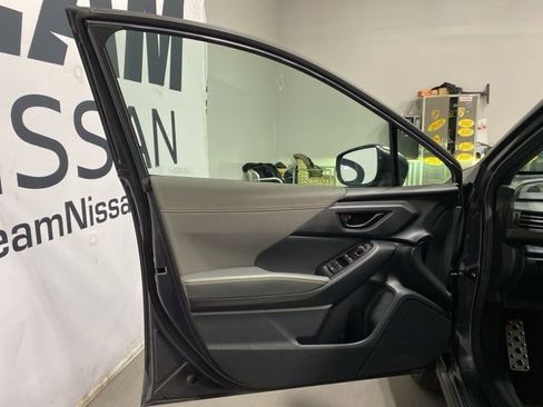 Used 2024 Subaru Crosstrek 2.5i Sport AWD/4WD image 9