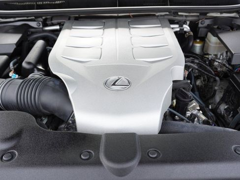 Used 2017 Lexus GX 460 Premium image 33