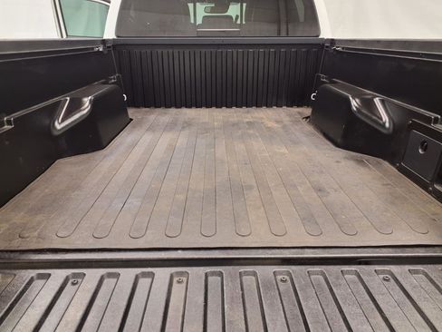 Used 2023 Toyota Tacoma Limited image 29