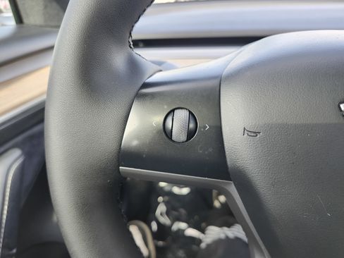 Used 2022 Tesla Model 3 Performance AWD/4WD image 35