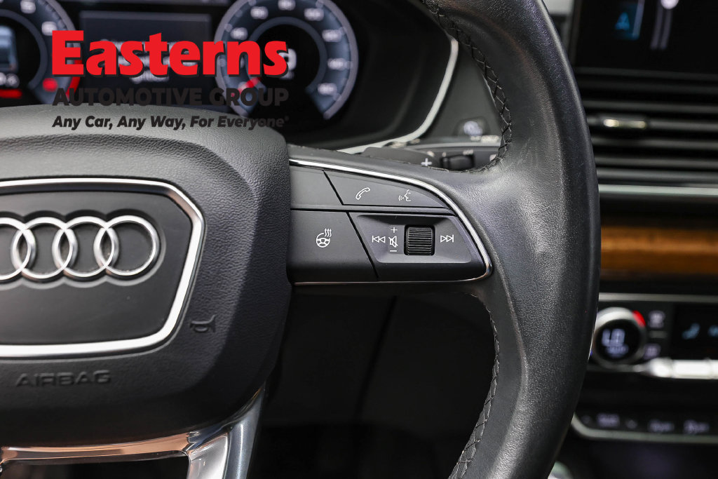 Used 2022 Audi Q5 2.0T Premium Plus w/ Premium Plus Package AWD/4WD image 17