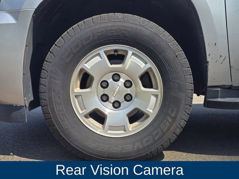 Used 2014 Chevrolet Tahoe LT RWD image 8