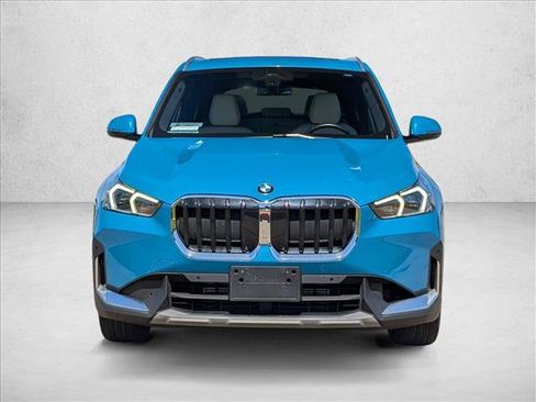Certified 2023 BMW X1 xDrive28i w/ Convenience Package AWD/4WD image 2