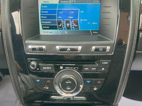 Used 2015 Jaguar XK Convertible image 30