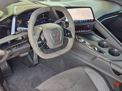 Used 2026 Chevrolet Corvette Stingray Premium Cpe w/ Stealth Interior Trim Package RWD image 11