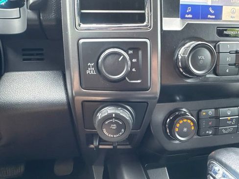 Used 2020 Ford F150 XLT w/ Equipment Group 302A Luxury AWD/4WD image 22