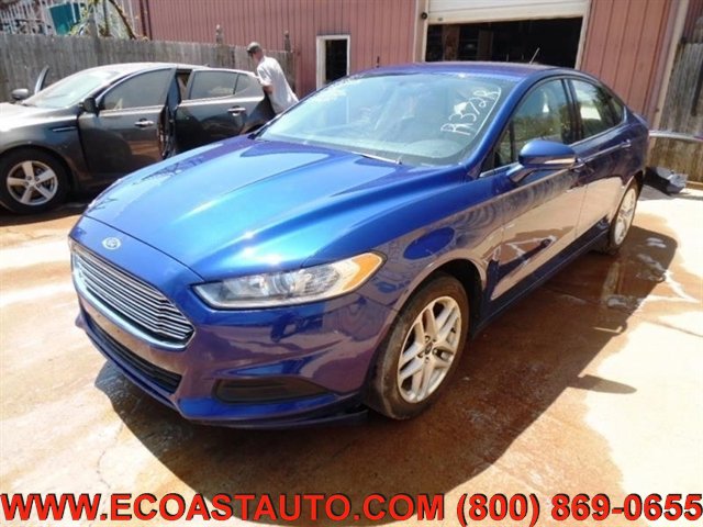 Used 2013 Ford Fusion SE FWD image 3