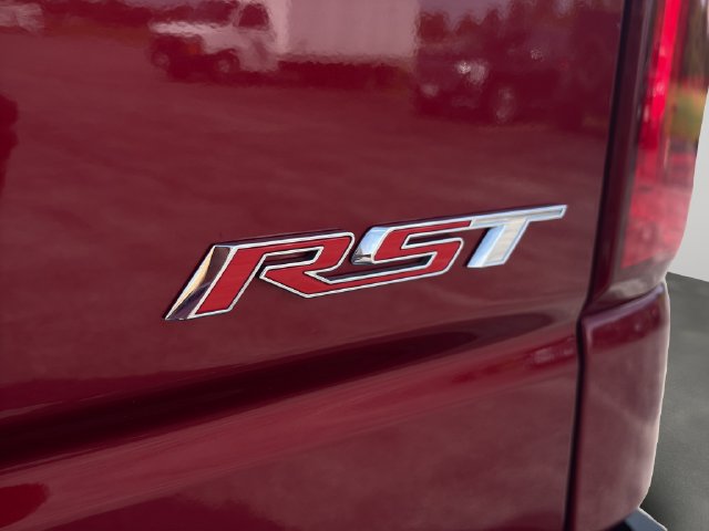 Used 2020 Chevrolet Silverado 1500 RST w/ True North Edition AWD/4WD image 22