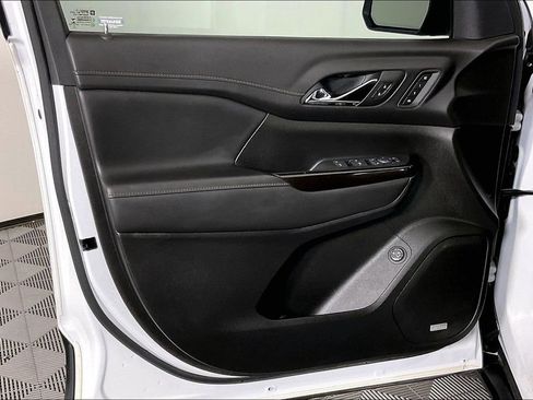 Used 2023 GMC Acadia AT4 w/ Technology Package image 24