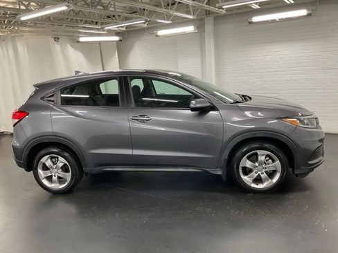 Certified 2022 Honda HR-V LX image 6