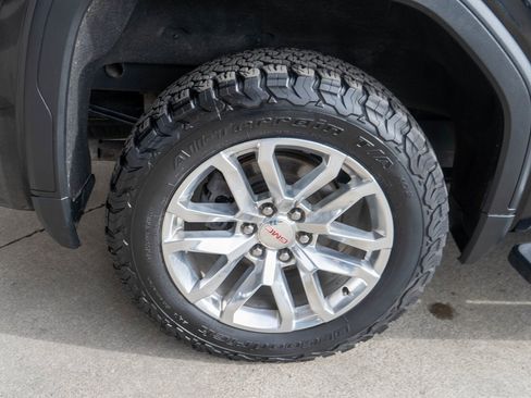 Used 2022 GMC Sierra 1500 SLT w/ SLT Premium Plus Package image 33