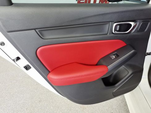 Used 2025 Acura Integra Type S FWD image 11