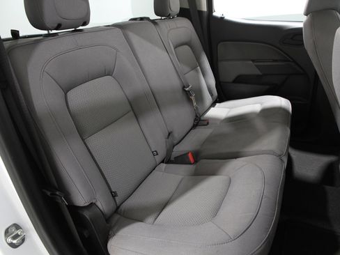 Certified 2022 Chevrolet Colorado W/T w/ WT Convenience Package image 15