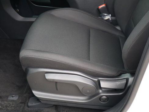 Used 2026 Hyundai Santa Fe SE FWD image 13