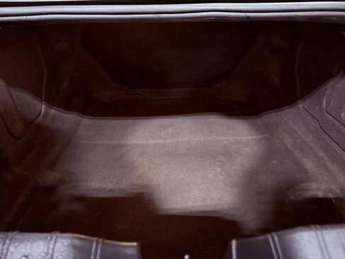 Used 2019 Chevrolet Camaro LT image 28