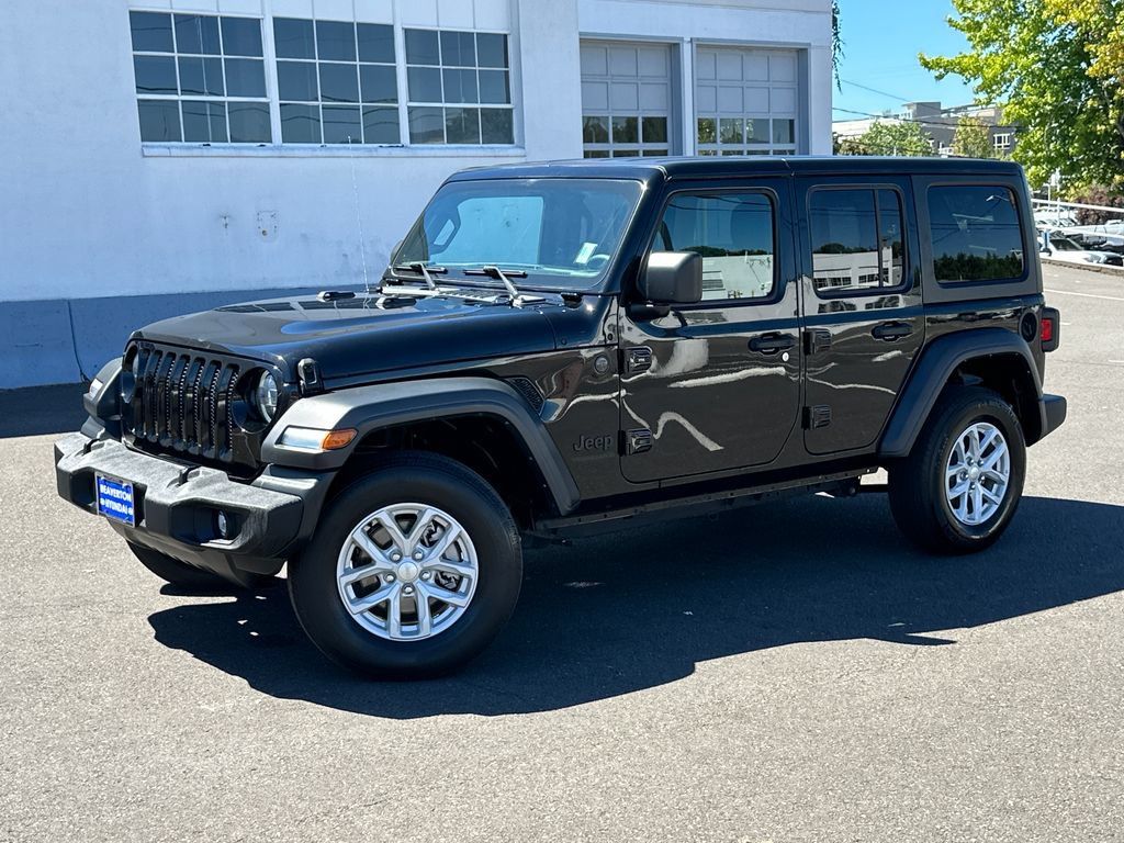 Used 2023 Jeep Wrangler Unlimited Sport AWD/4WD image 1