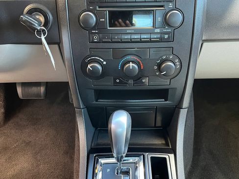 Used 2006 Dodge Charger SXT w/ Convenience Group I image 21